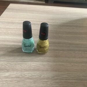 Spoiled By Wet n Wild Nail Polish Colors Mar-zi-panna & Champagne Siren NWT